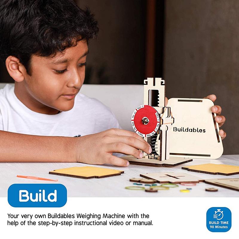 Skillmatics Buildables Weighing Machine