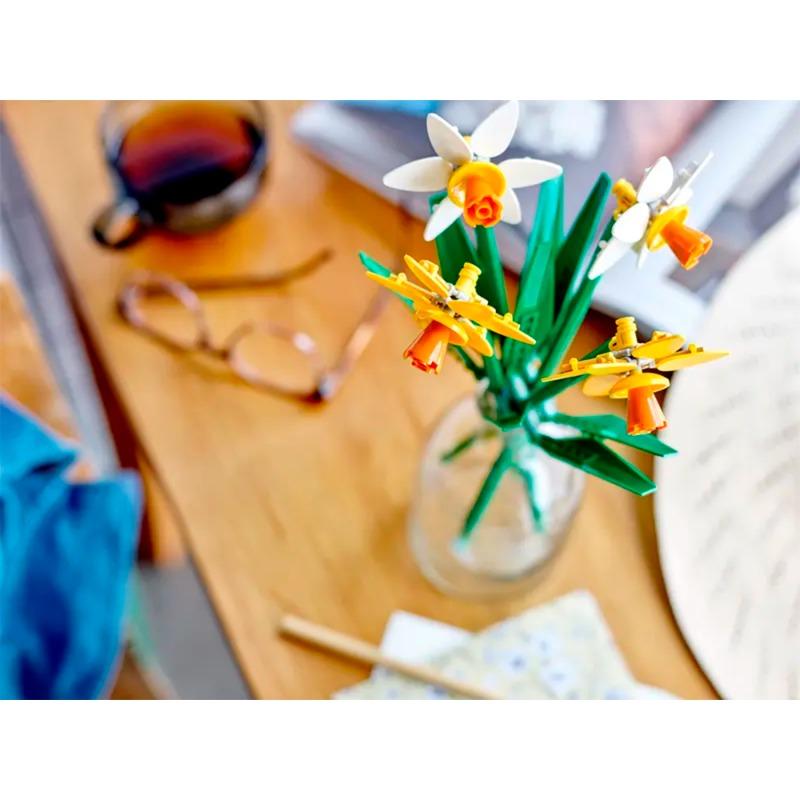 LEGO Daffodils