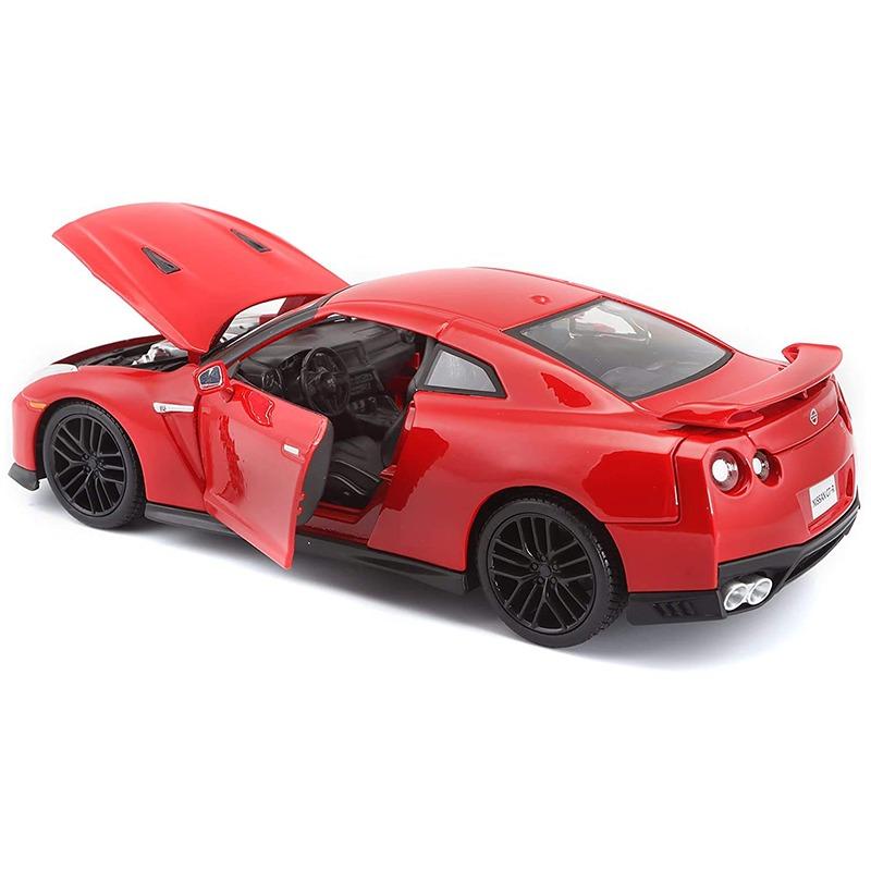 Bburago Nissan GTR Diecast Model Car