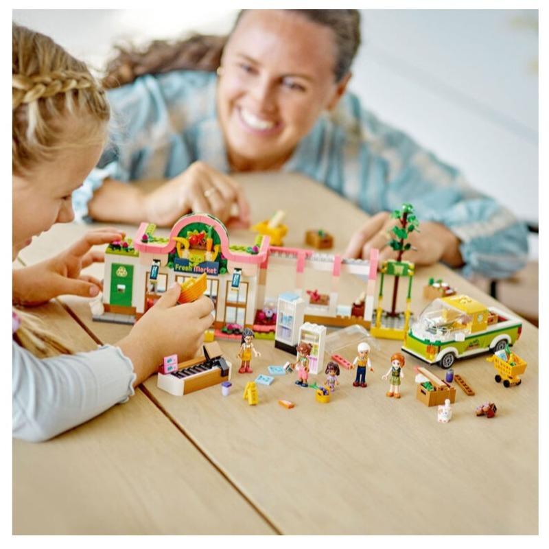 LEGO Friends Organic Grocery Store Building Toy Set - 830 Pcs 41729