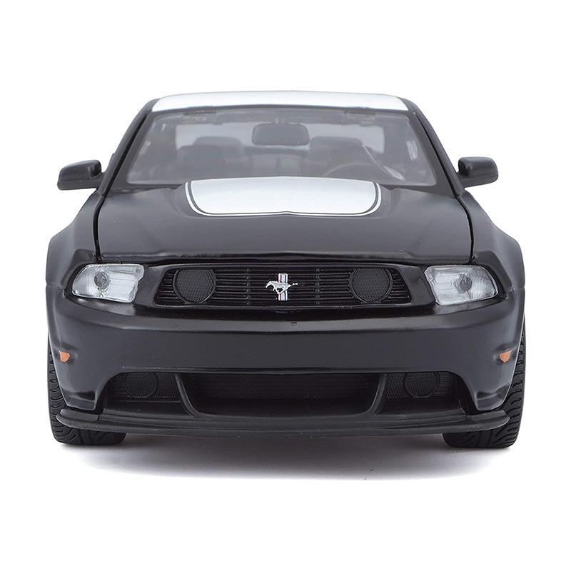 مايستو - سيارة فورد موستانج 1:24