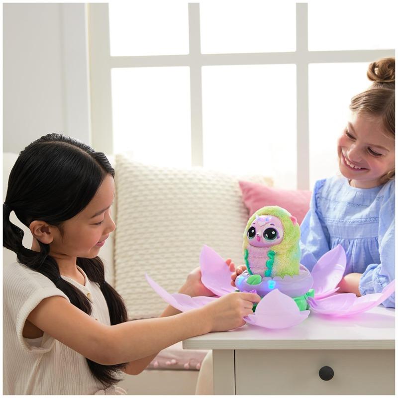 Hatchimals Alive Bloom Surprise Puppy fly