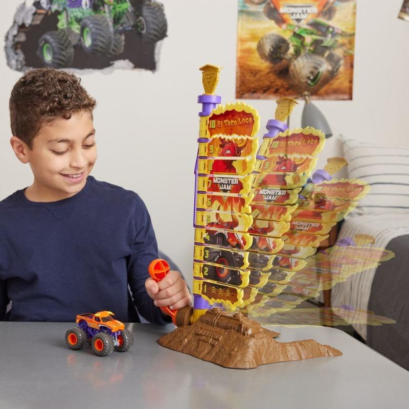 Monster Jam Ship It Flip It Transforming Game Set