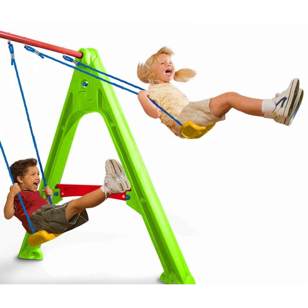 ليتل تايكس - النادي المنزلي للتأرجح