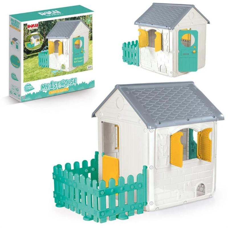 بيت اللعب الأول للأطفال مع سور ملون