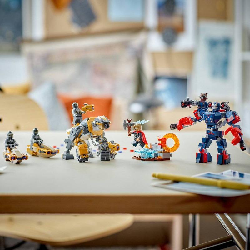 Lego Avengers: Endgame Thor vs. Chitauri 76322