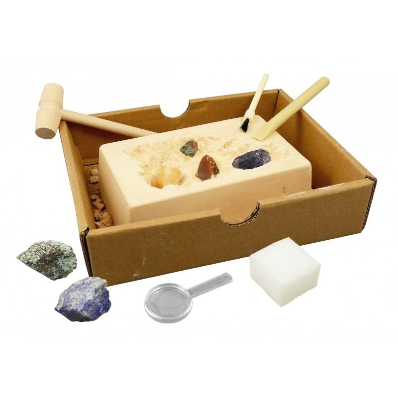 Buki - Rocks And Minerals Dig Kit
