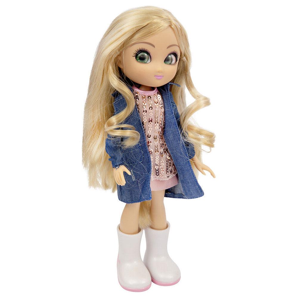 Giochi Preziosi Unique Eyes Fashion Doll