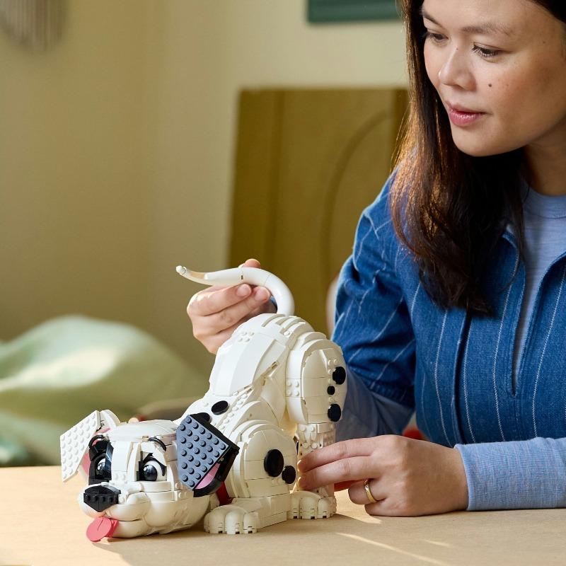 LEGO Disney 101 Dalmatians Buildable Puppy