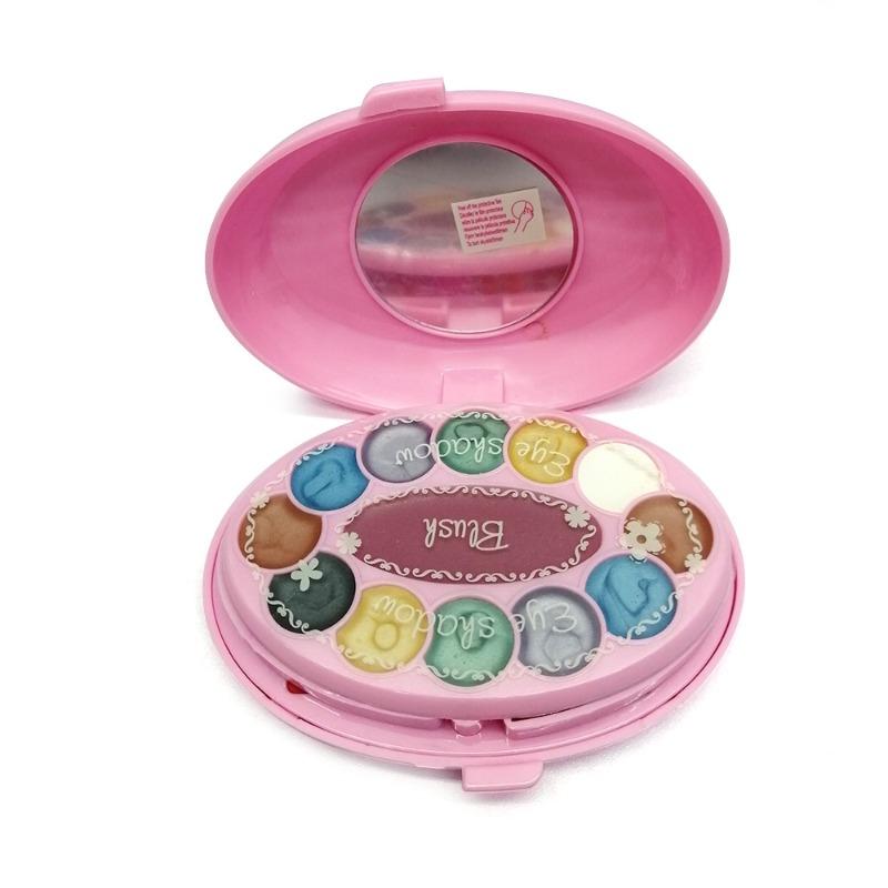 Sparkle And Gliter Beauty Makeup  And Nails Set