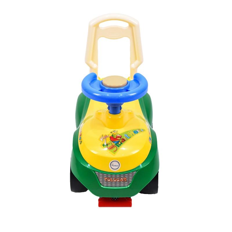 أملا - سيارة دفع لون أخضر