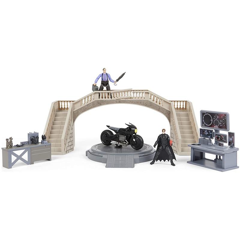 DC Comics Batman Batcave with Exclusive
