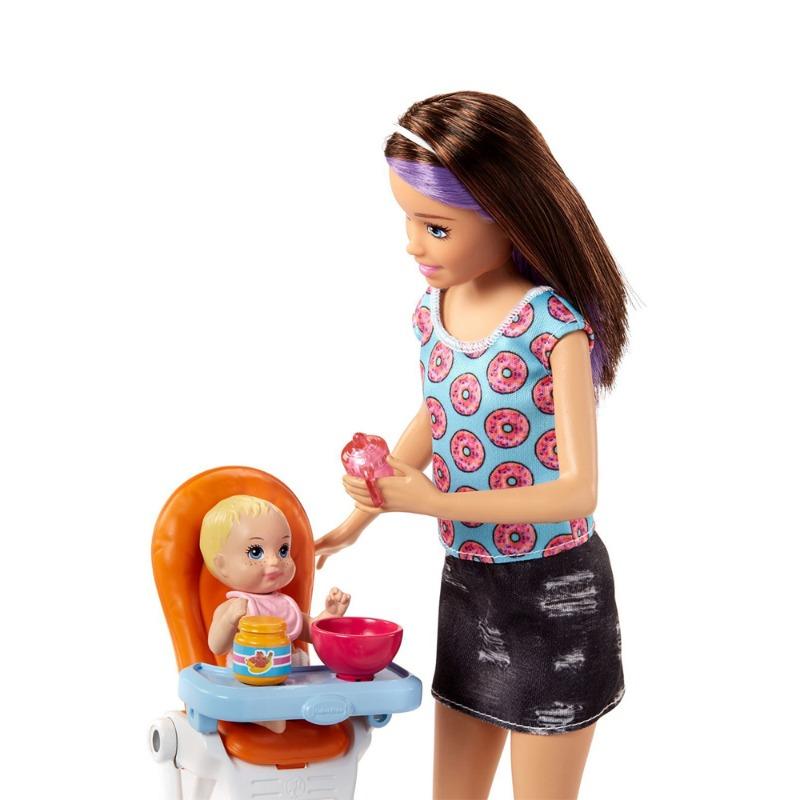 باربي - مجموعة لعب سكيبر جليسة الأطفال