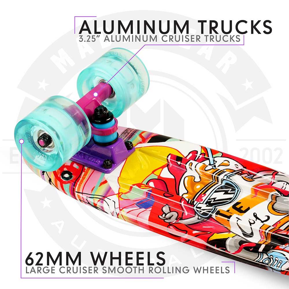 ماد جير - لوح تزلج بالير ريترو مع عجلات مضيئة - 22 إنش