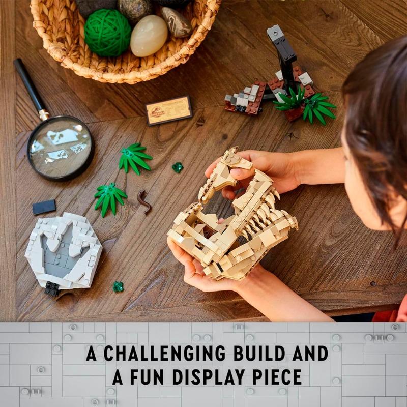 ليجو - مجموعة بناء أحافير الديناصورات تي ريكس