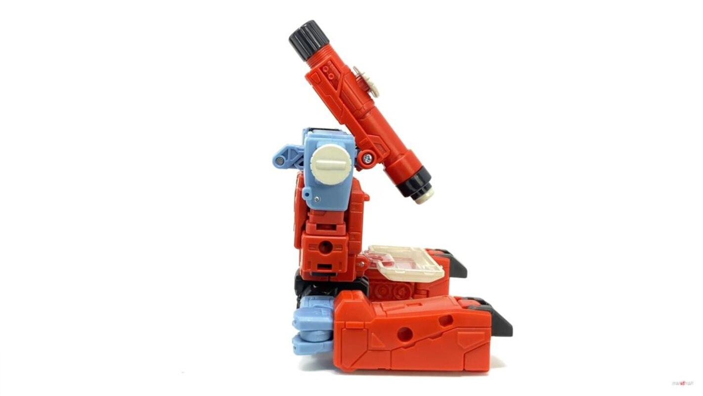 Transformers Studio Series 86 Perceptor Figure