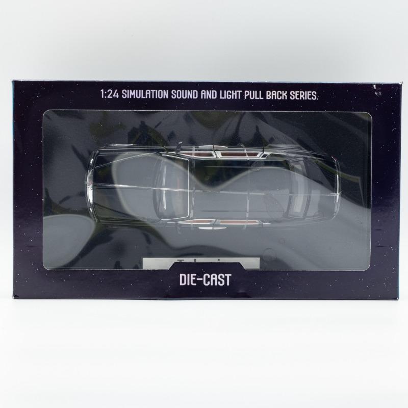 فنسيرز - سيارة تويوتا إلفا مقاس 1:24