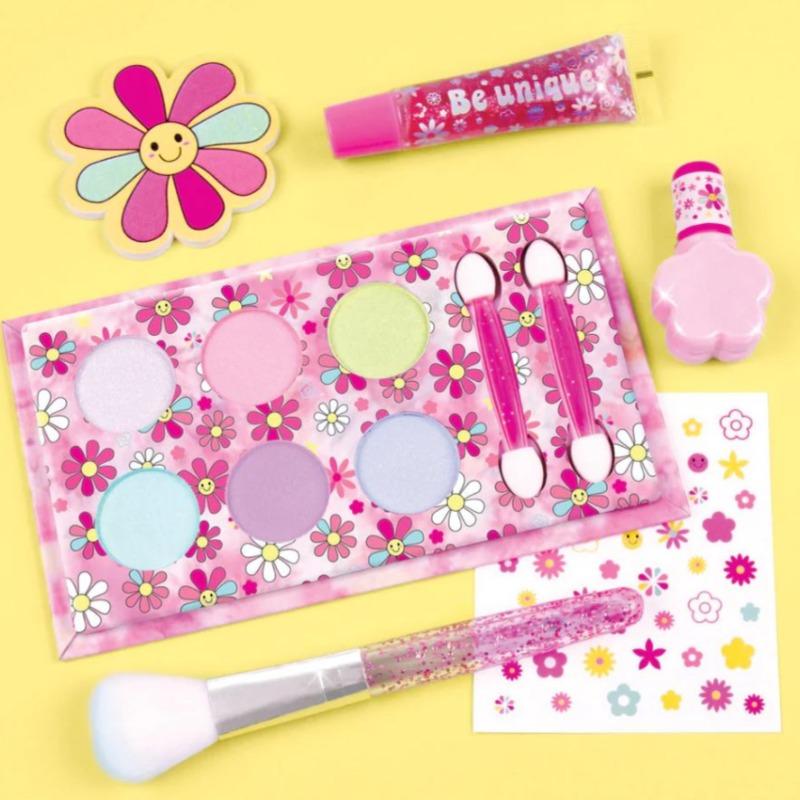 Make it Real Blooming Beauty Cosmetic Set