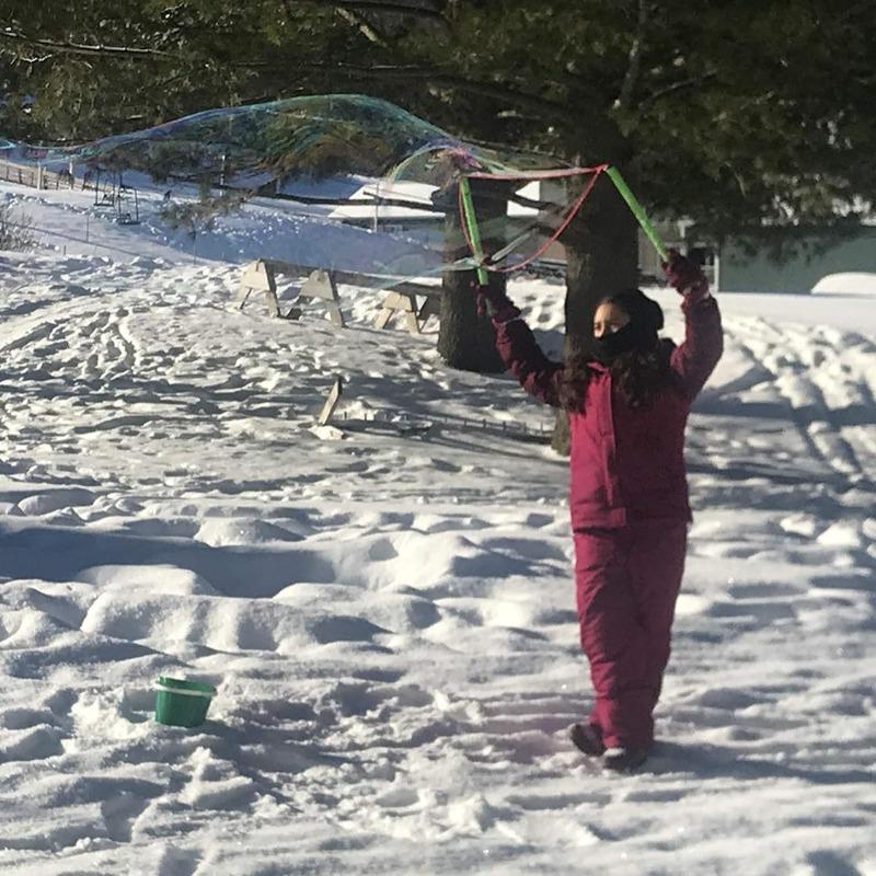 واو أمايزينج - مجموعة الفقاعات العملاقة بتصميم الثلوج