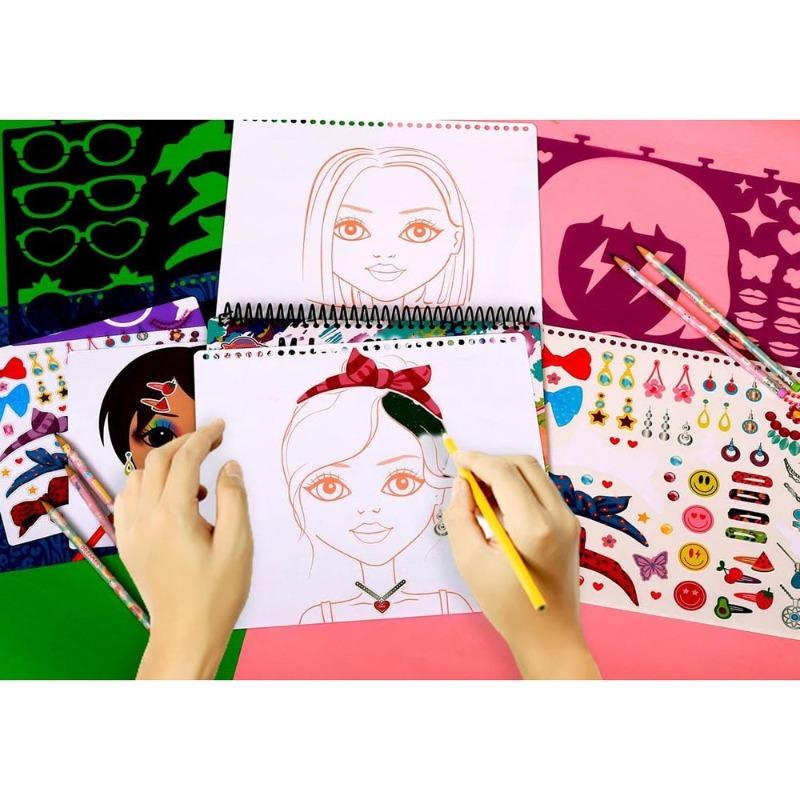 ستريديرس -مجموعة رسومات مصممي المكياج - باللغة الإنجليزية