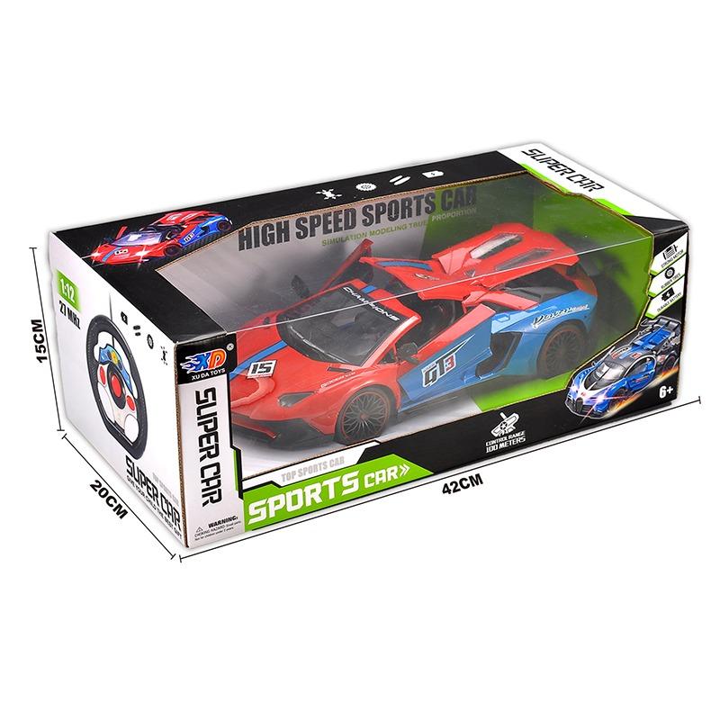 سيارة السباق بجهاز تحكم عن بعد