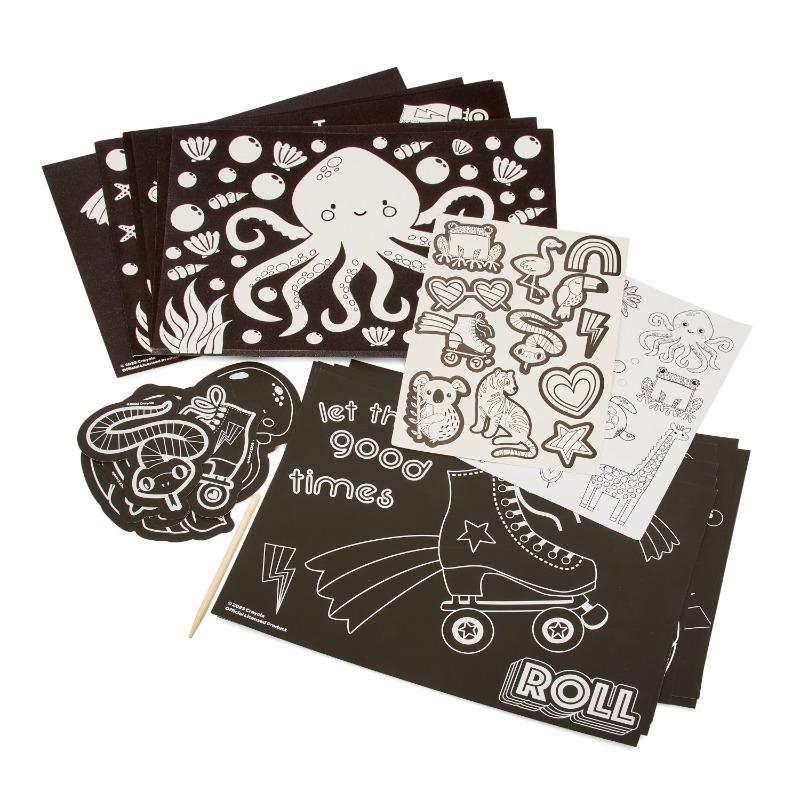 صندوق كرايولا للخدش والألوان