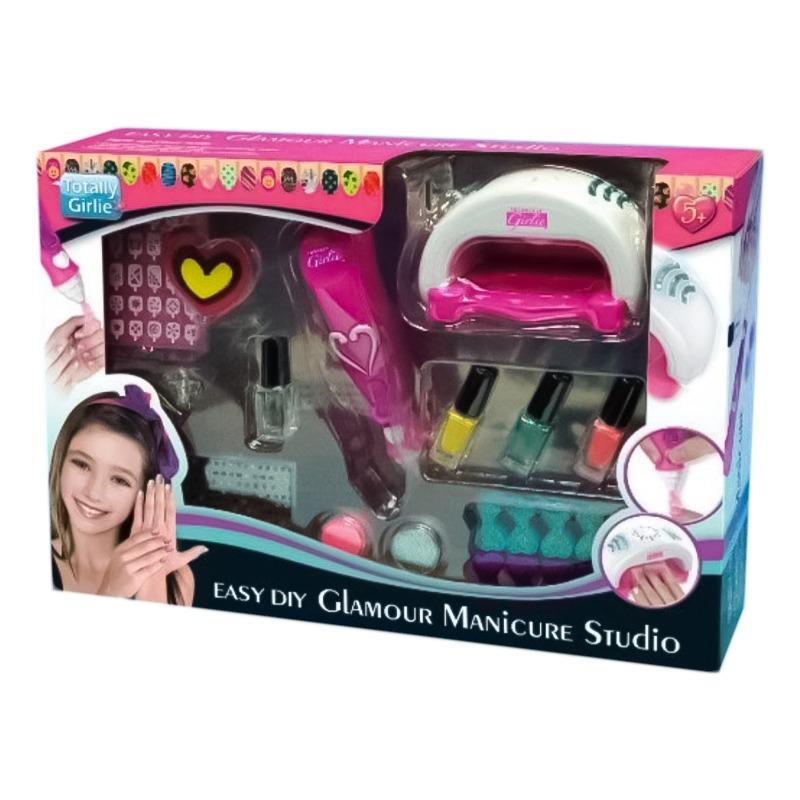 Totally Girlie Glamour Manicure Studio