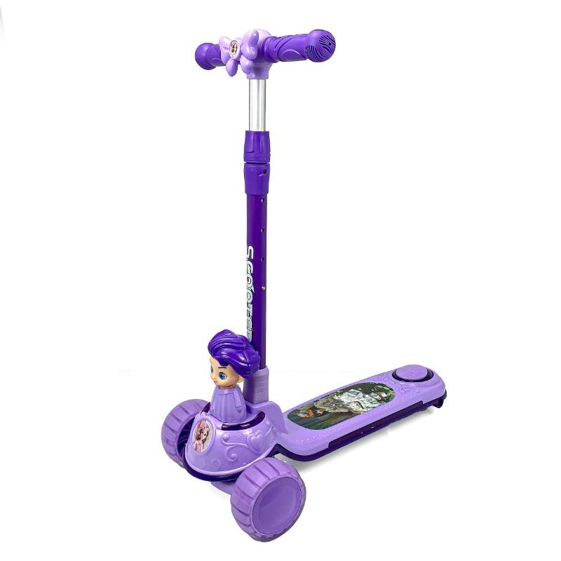 سكوتر الأطفال ثلاثي العجلات مع شخصية