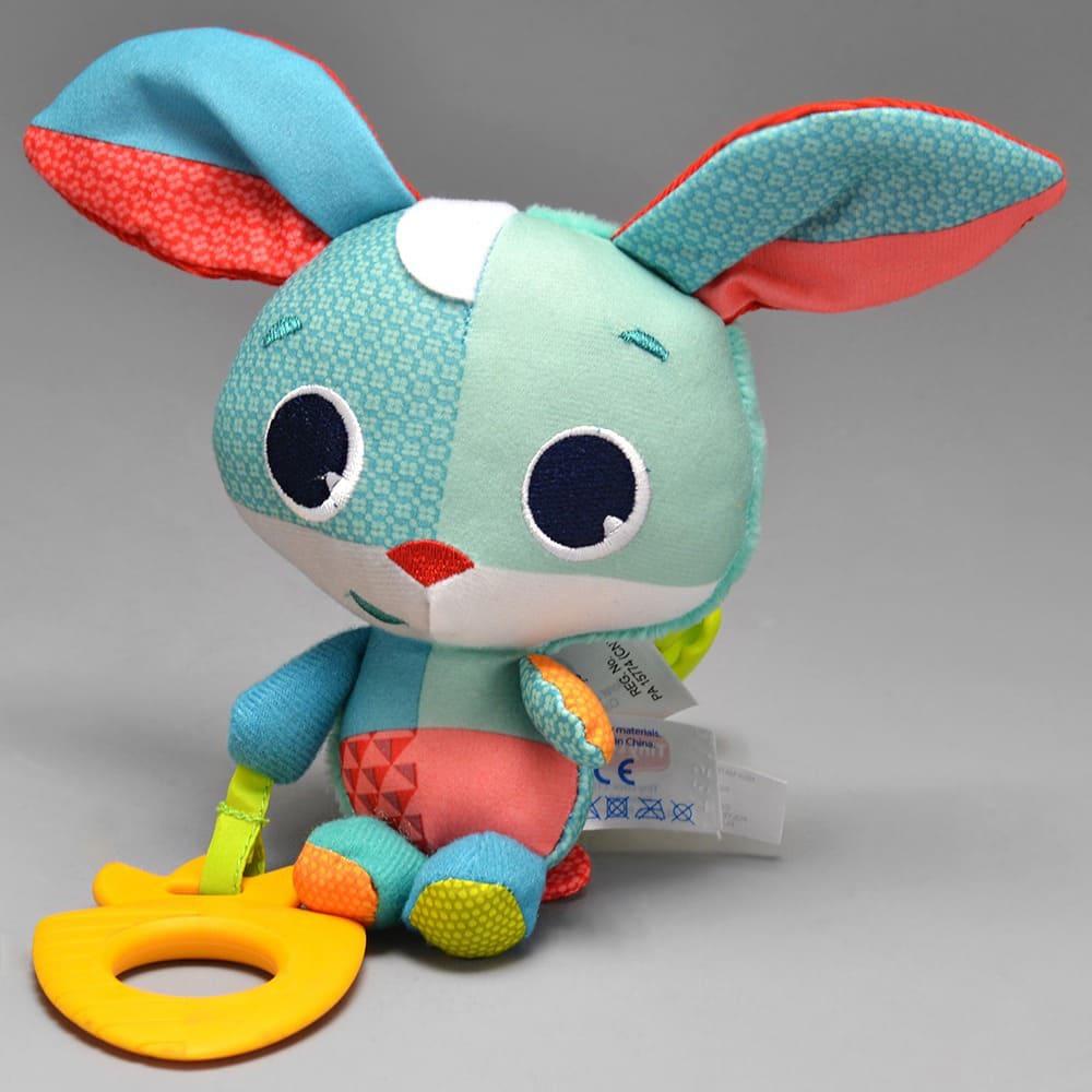 تيني لوف - علاقة شكل الأرنب توماس