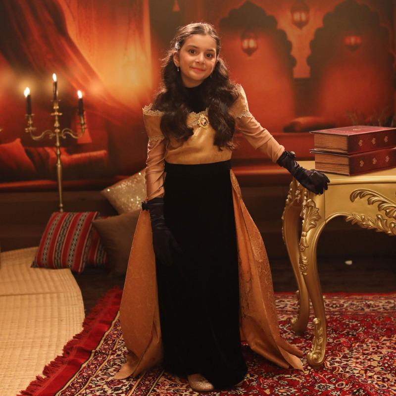 والت ديزني - زي جولدن برينسيس بيل برستيج - 3 الى 4 سنوات