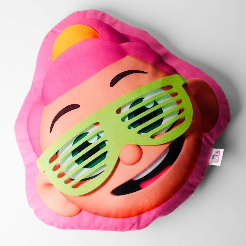 Fanzo - Sola Pillow