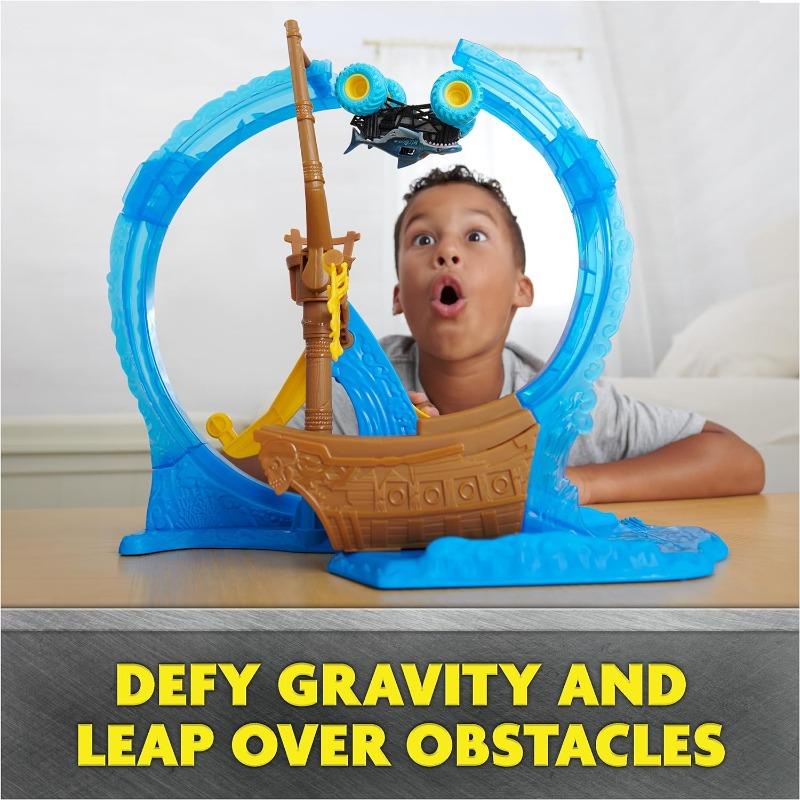 Monster Jam Megalodon With 1:64 Truck Playset