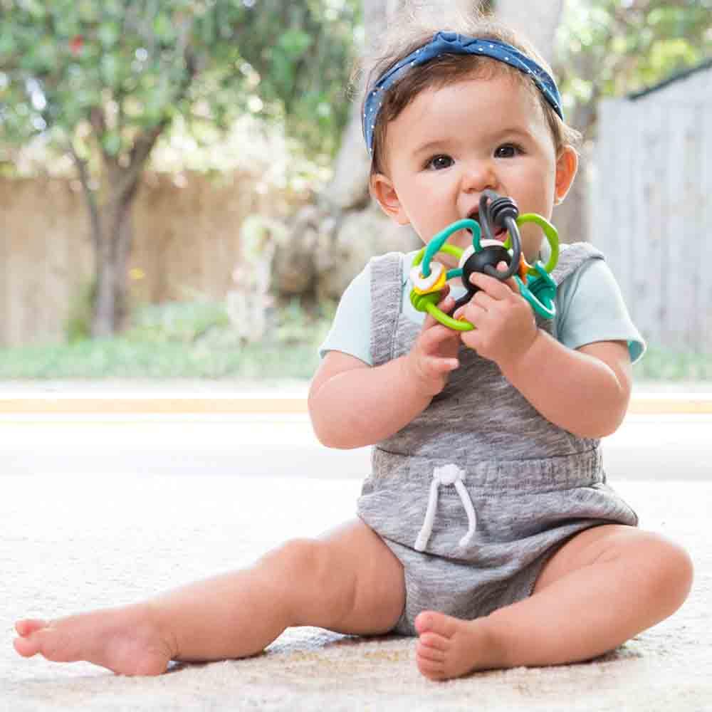 Infantino Shake And Teether Flexible Rattle Ball