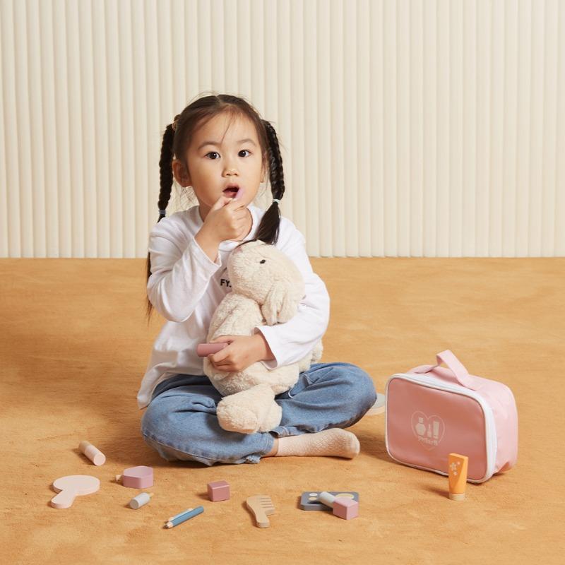 Viga Polar Bee Makeup Set