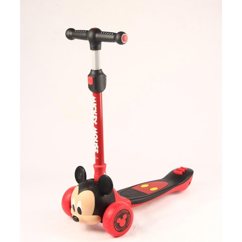 Disney 3D Foldable Twist Scooter