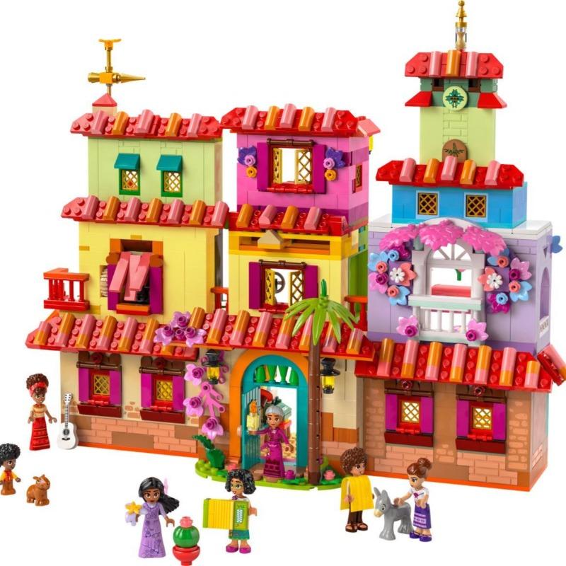 LEGO Disney Princess The Magical Madrigal House