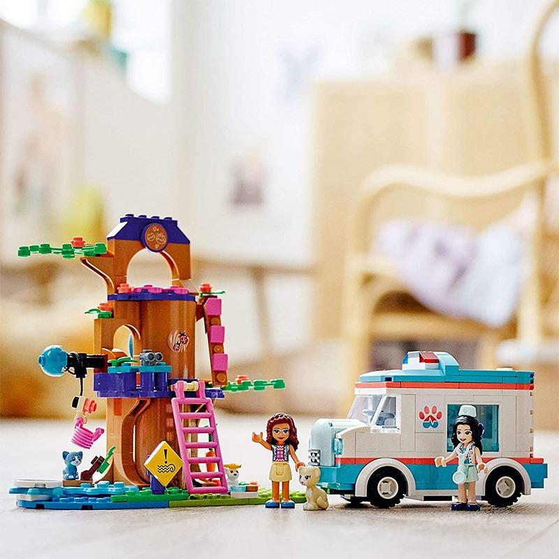 LEGO Friends Vet Clinic Ambulance