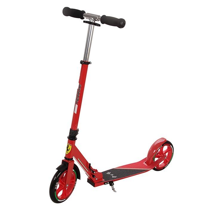 فيراري - سكوتر بعجلتين - لون أحمر