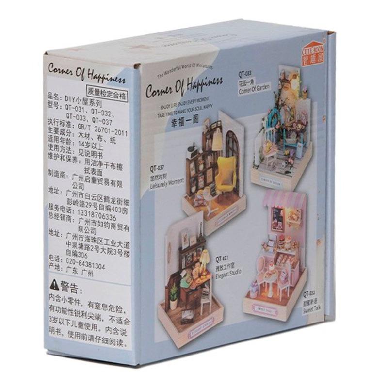 Corner of Happiness Luminous Wooden Room