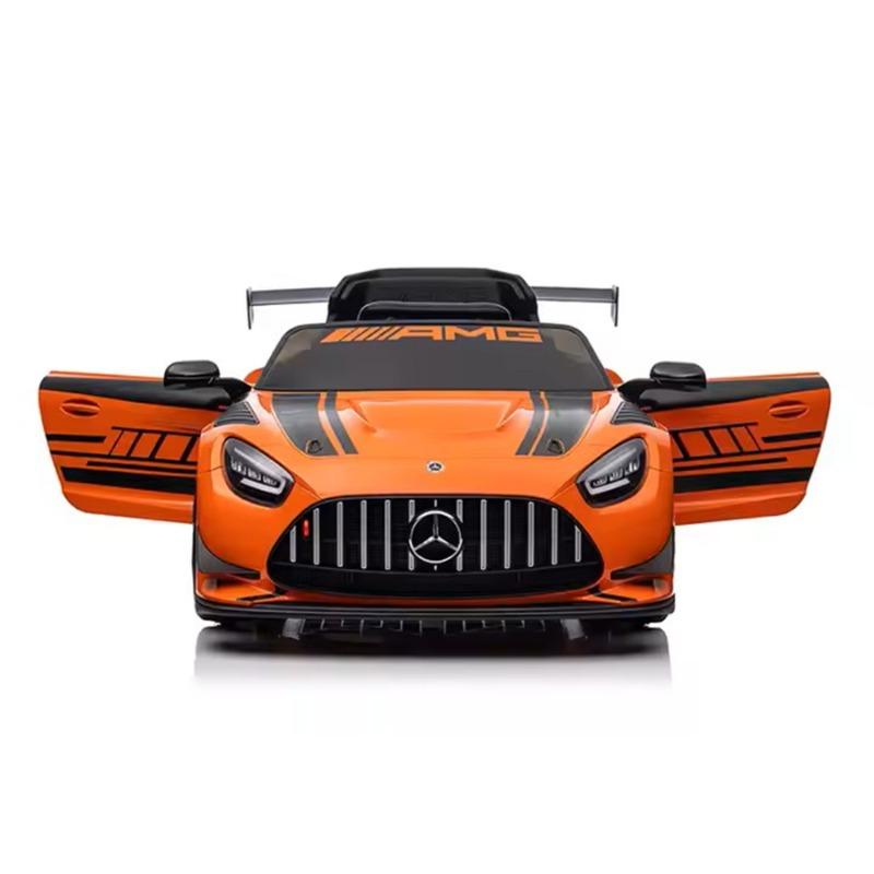 سيارة مرسيدس تعمل بالبطارية قابلة لإعادة الشحن