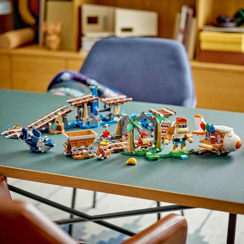 LEGO Super Mario Diddy Kong's Mine Cart Ride Expansion Set 71425