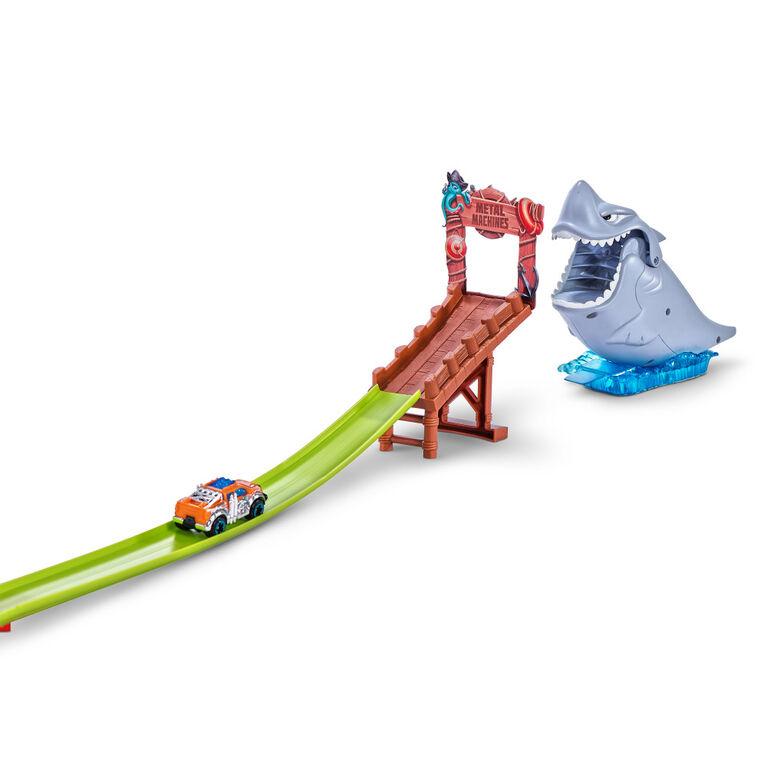 Metal Machines Shark Attack Playset