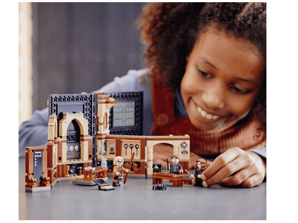 LEGO Harry Potter Hogwarts Moment Defence Class Building Set