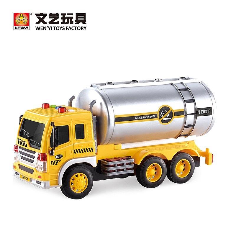 ويني- شاحنة ناقلة النفط مع الضوء والصوت