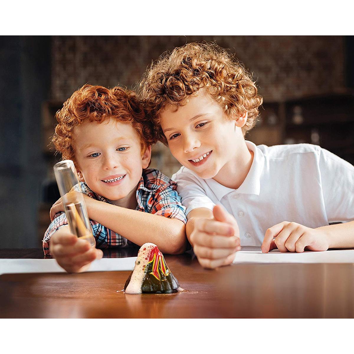 فور إم - مجموعة كيدز لابس البركان الصغير