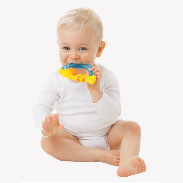 بلاي جرو - عضاضة بتصميم الزرافة جيري المائية