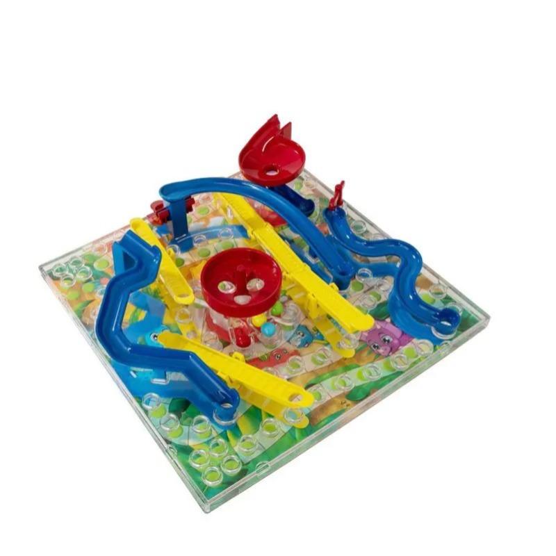 لعبة الثعبان والسلالم دينو ثلاثية الأبعاد