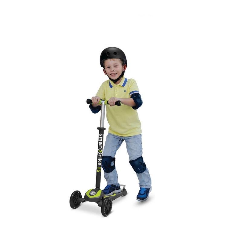 Smartrike T5 three wheel scooter - Green color