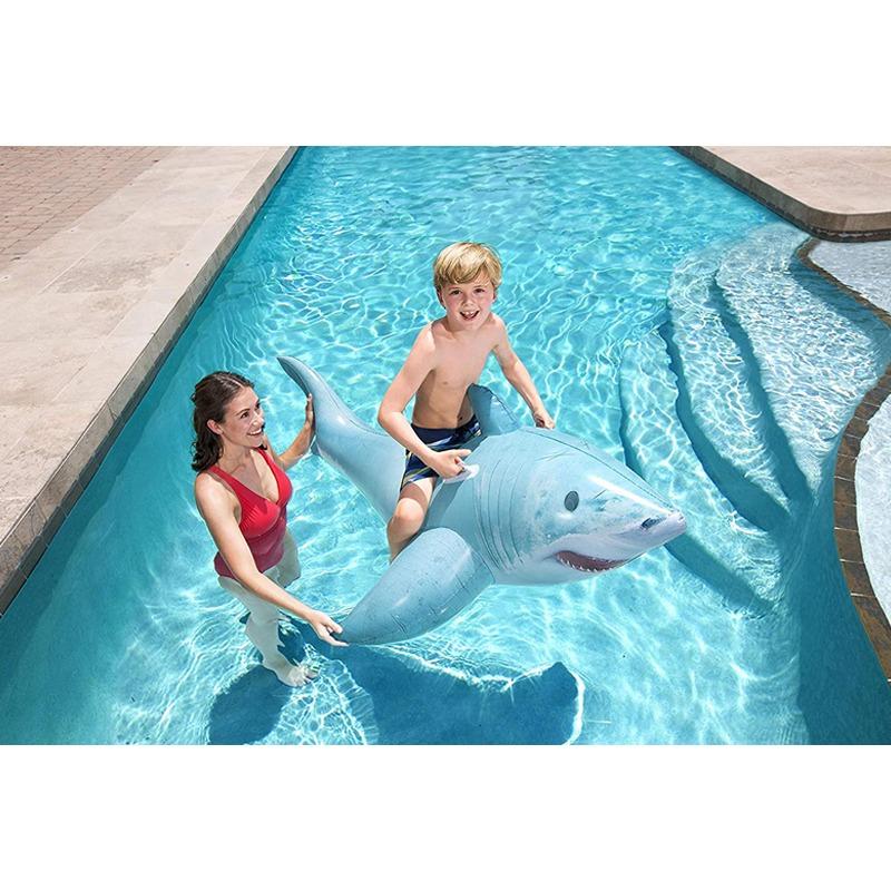 بست واى - عوامـة القرش الأزرق