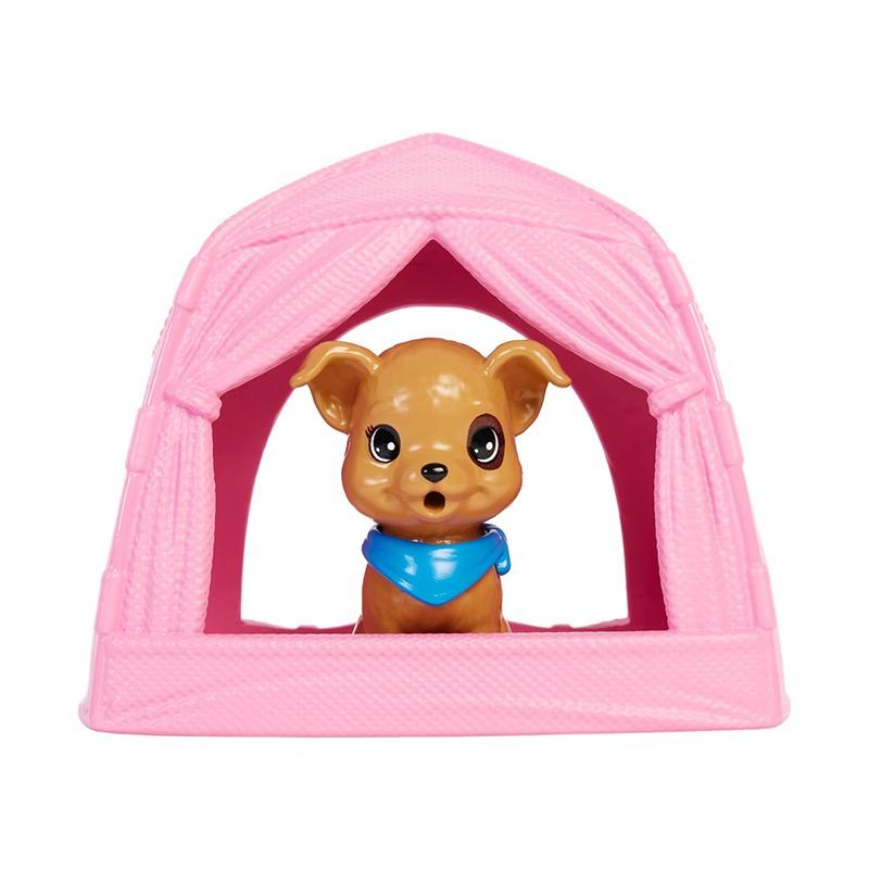 باربي - دمية التخييم ستايسي مع الجرو